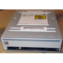 CDRW TSST SR-M8202 IDE white (Иркутск)